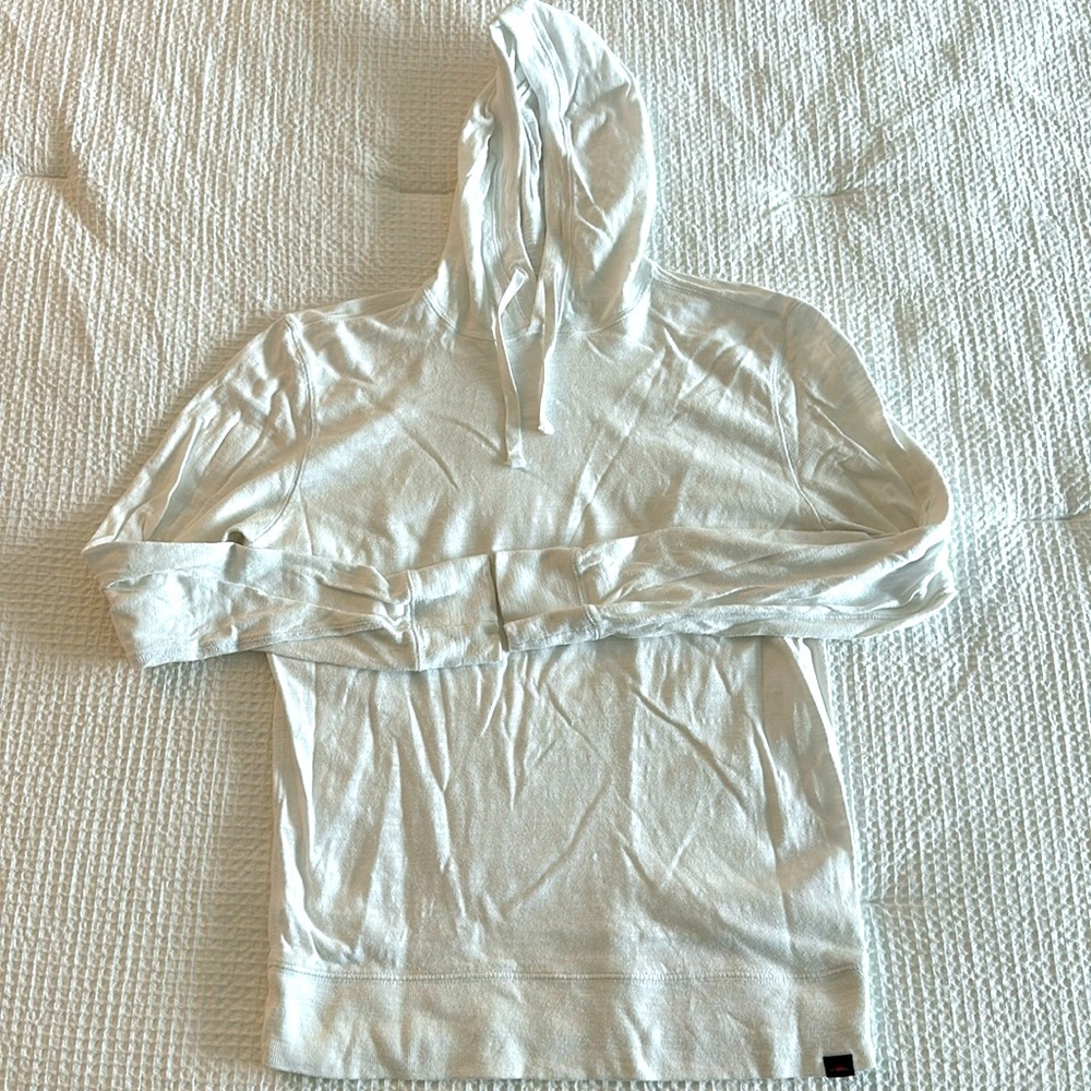 Faherty Sunwashed hoodie